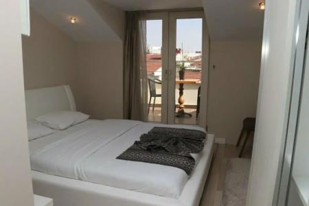 Arwen Premium Residence - 13