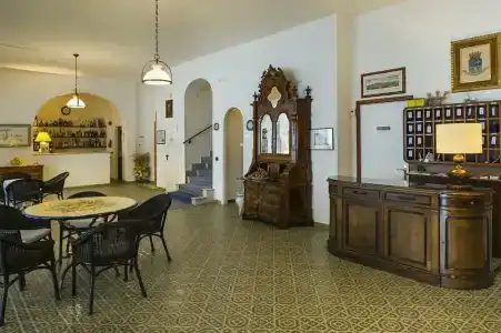 Bellevue Suite - 62
