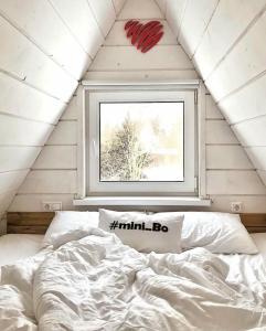 Треугольный стильный дом рядом с сыроварней - 18