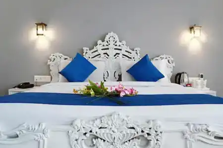 Dodas Palace by ShriGos - 2