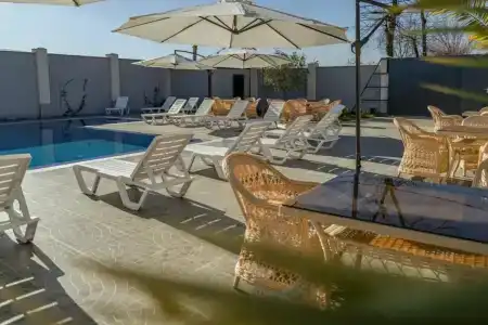 Грейс Бриз - 32