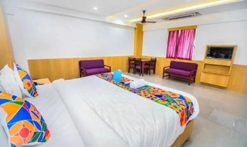 FabExpress Picnic Plaza Mylapore - 50