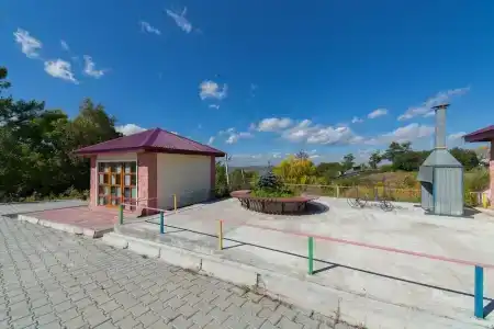 Красный Маяк - 9