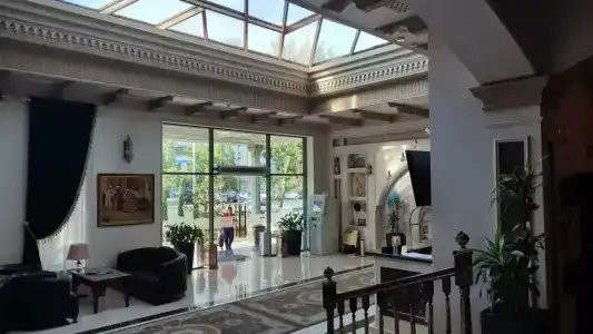 The Royal Mezbon & SPA - 34