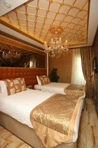 Laleli Blue Marmaray - 93