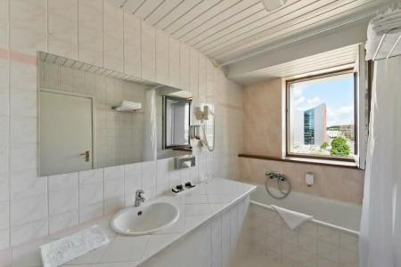 Best Western Vilnius - 94
