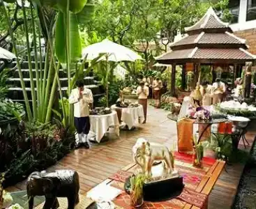 Dusit Thani Bangkok - 5