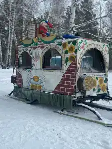 Русский Дом - 32