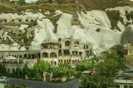 Helen Cave Suites - 8