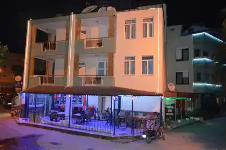 Delphin Side - 10