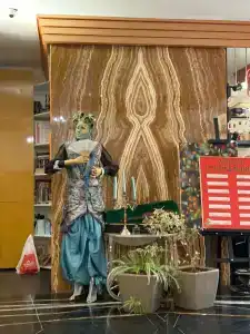 За Кулисами - 92