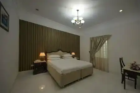 Royal Residence - 13