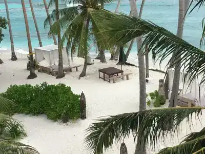 Batuta Maldives Surf View - 32