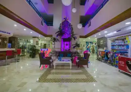 Club Big Blue Suit - All Inclusive - 57