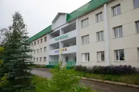Нефтяник - 4