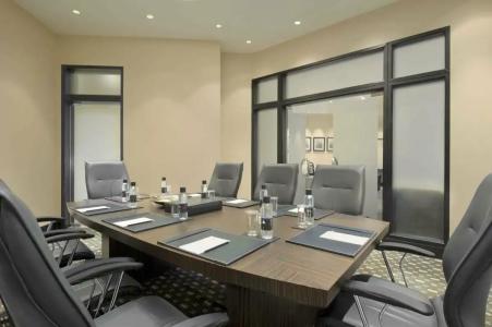 Hyatt Regency Mumbai International Airport - 28