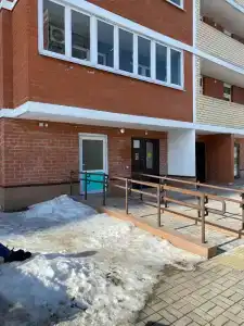 на Новомосковской, 14 - 2