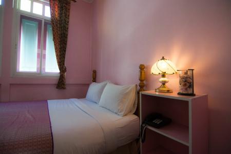 Samsen Sam Place - 67