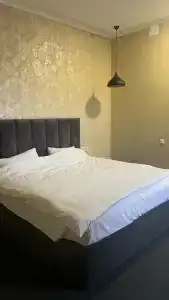 Day Inn - 9