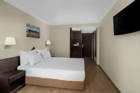 Dedeman Istanbul - 95