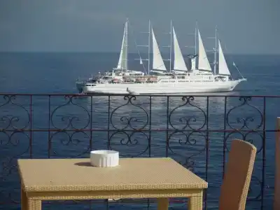 Capri Inn - 12