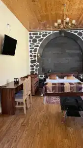 Kirch & Restaurant - 64