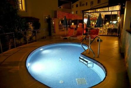 Club Karakas Apart Otel - 30