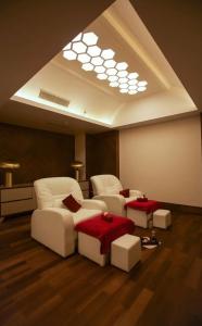 Crowne Plaza Chennai Adyar Park, An Ihg - 91