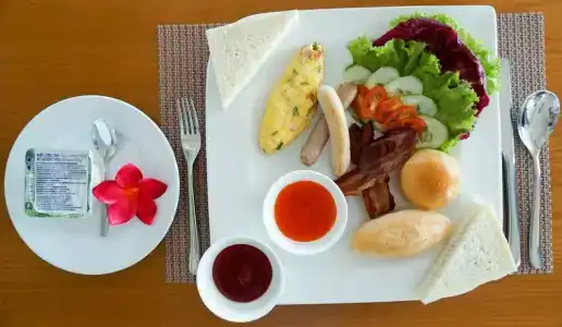 Le Hoang Beach Danang - 6