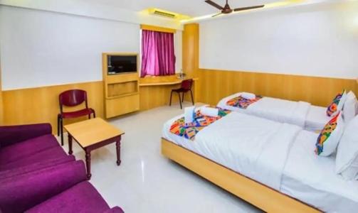 FabExpress Picnic Plaza Mylapore - 47