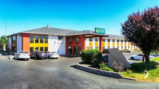 Quality Inn Airport - 41