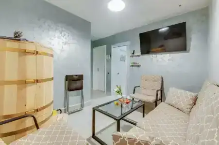 Замок на Никольской - 36