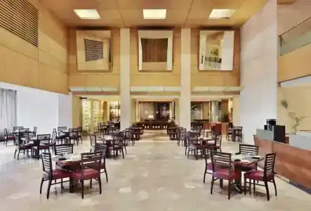 Courtyard by Marriott Chennai - 24
