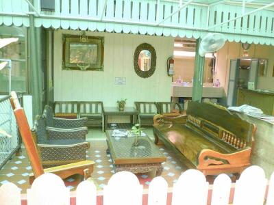 Samsen Sam Place - 24