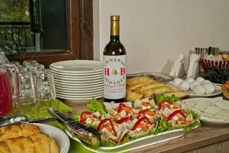 Holiday - 27