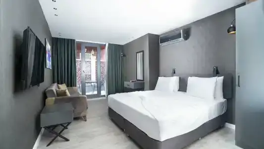 Estera Silent - 47