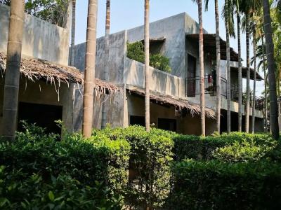 The Curve Residence - 64