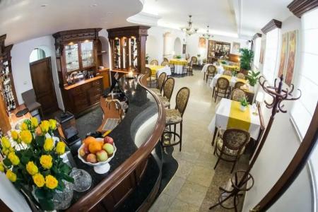 Pod Złotą Różą - 8