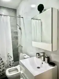 у фонтана - 17