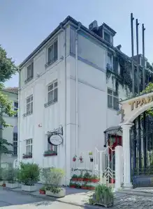 City Boutique Inn - 11