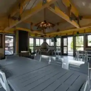 Губернский - 71