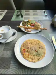 Ramada Encore by Wyndham - 44