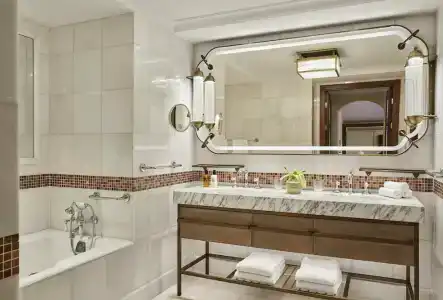 Four Seasons Istanbul at Sultanahmet - 17