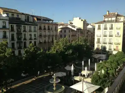 Maciá Plaza - 11