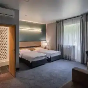 Freezone INN - 48