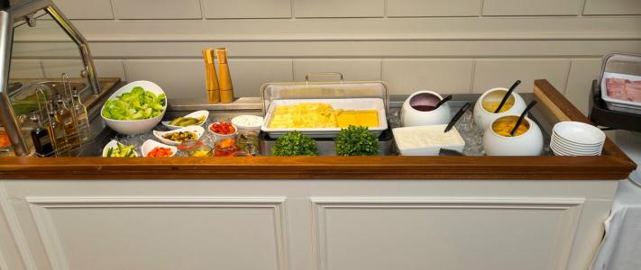 Bonnington & Leisure Centre - 73