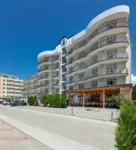 Royal by Undersun - 89