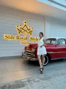 Side Royal Palace - 38