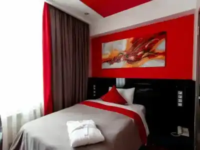 Mildom Premium - 8