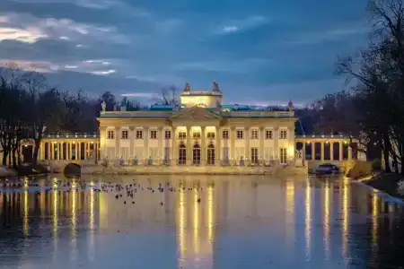 Crowne Plaza - Warsaw - The Hub, An Ihg - 2